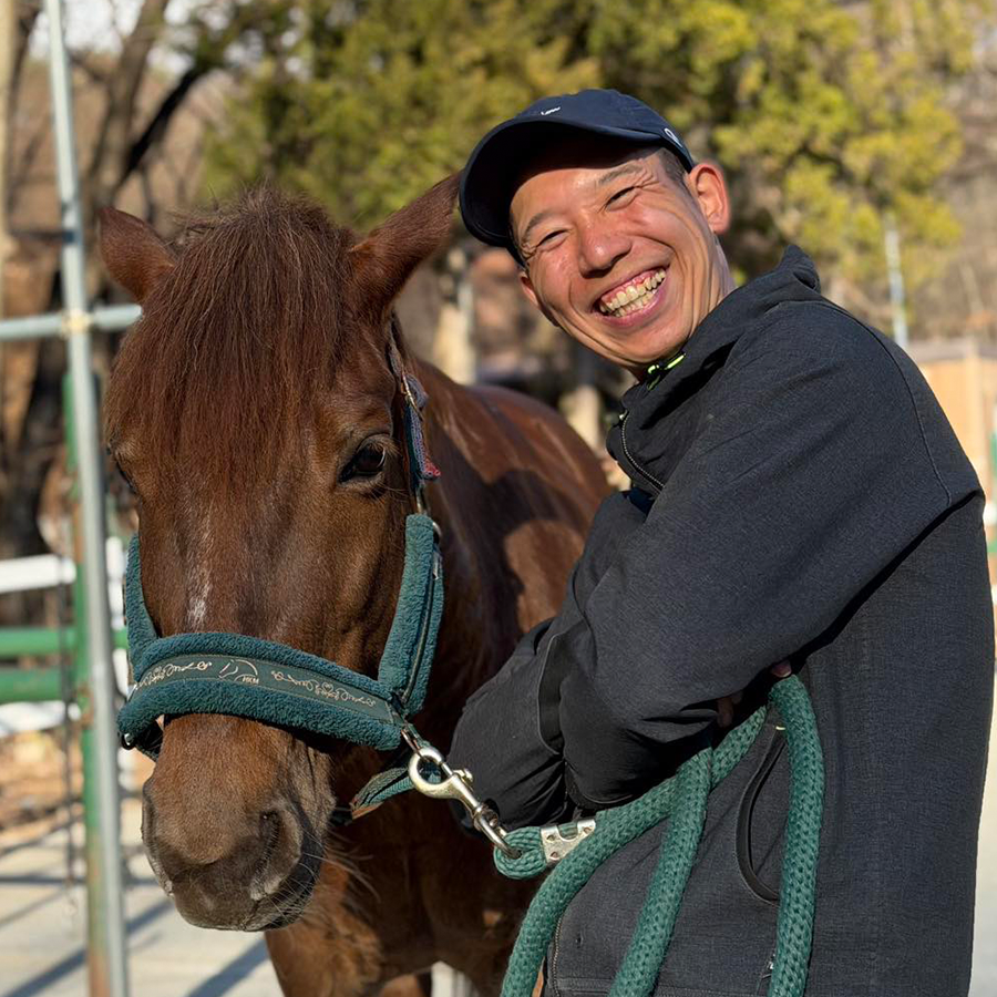 にゃー|蓼科ポニー牧場 勤続12年目